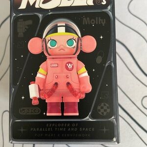 Mega Space Molly Series 03 100%- Garfield